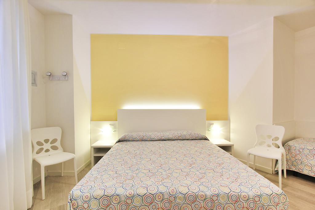 Villa Cristina Lignano Sabbiadoro Quarto foto